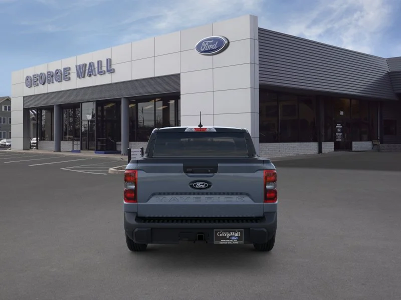 New 2025 Azure Gray Metallic Tri-Coat Ford Lariat® image 29