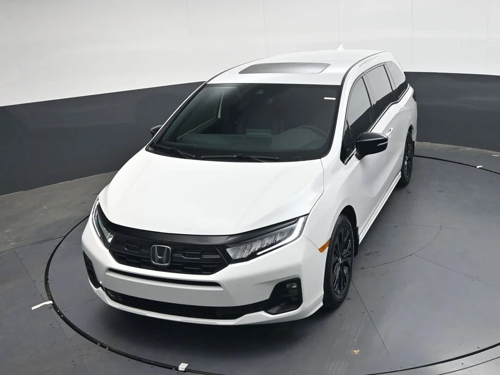 New 2026 Platinum White Pearl Honda Sport-L image 20