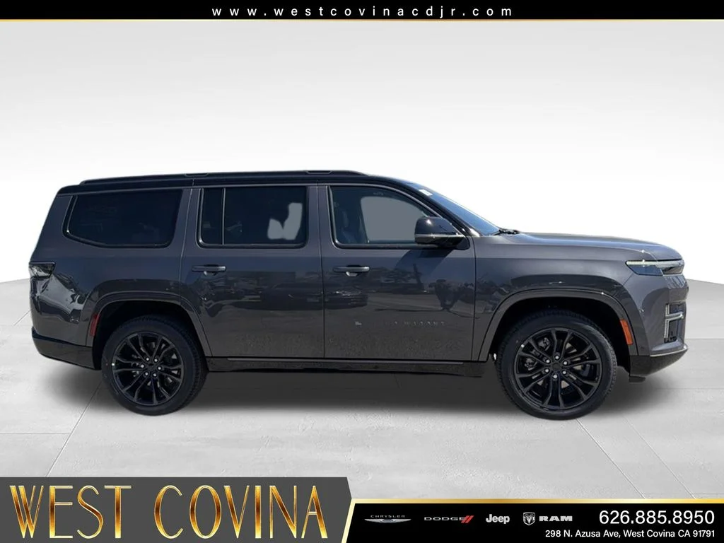 New 2026 Baltic-Gray Metallic Clear-Coat Exterior Paint Jeep Summit Reserve image 6