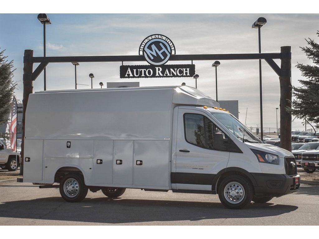 2023 Ford Transit Cutaway