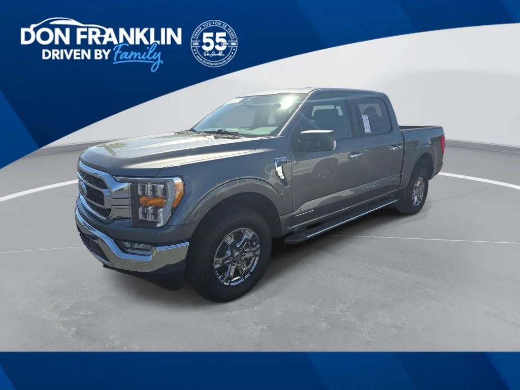 Used 2023 Gray Ford XLT image 1