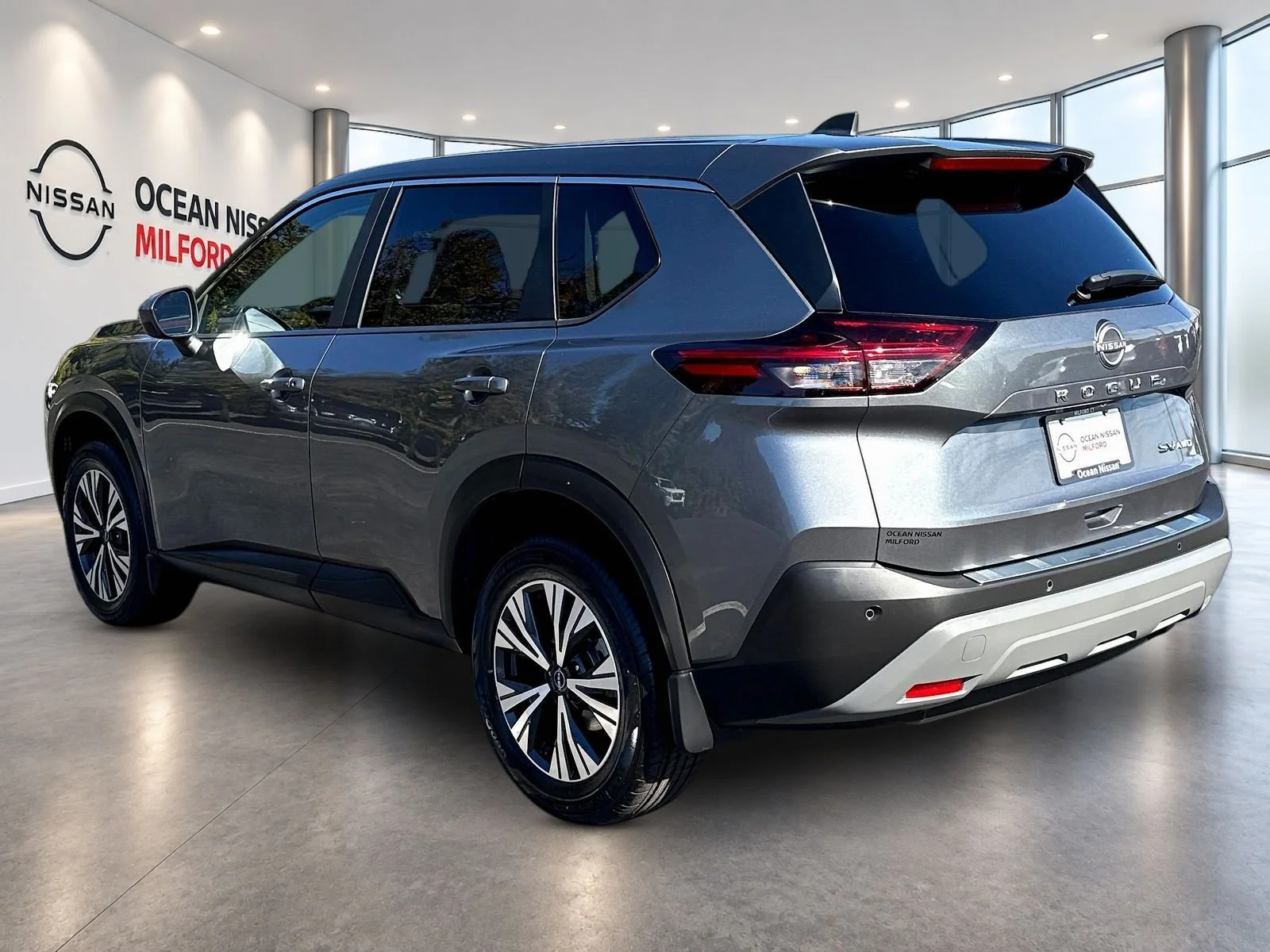 Certified Used 2023 Gun Metallic Nissan SV image 7