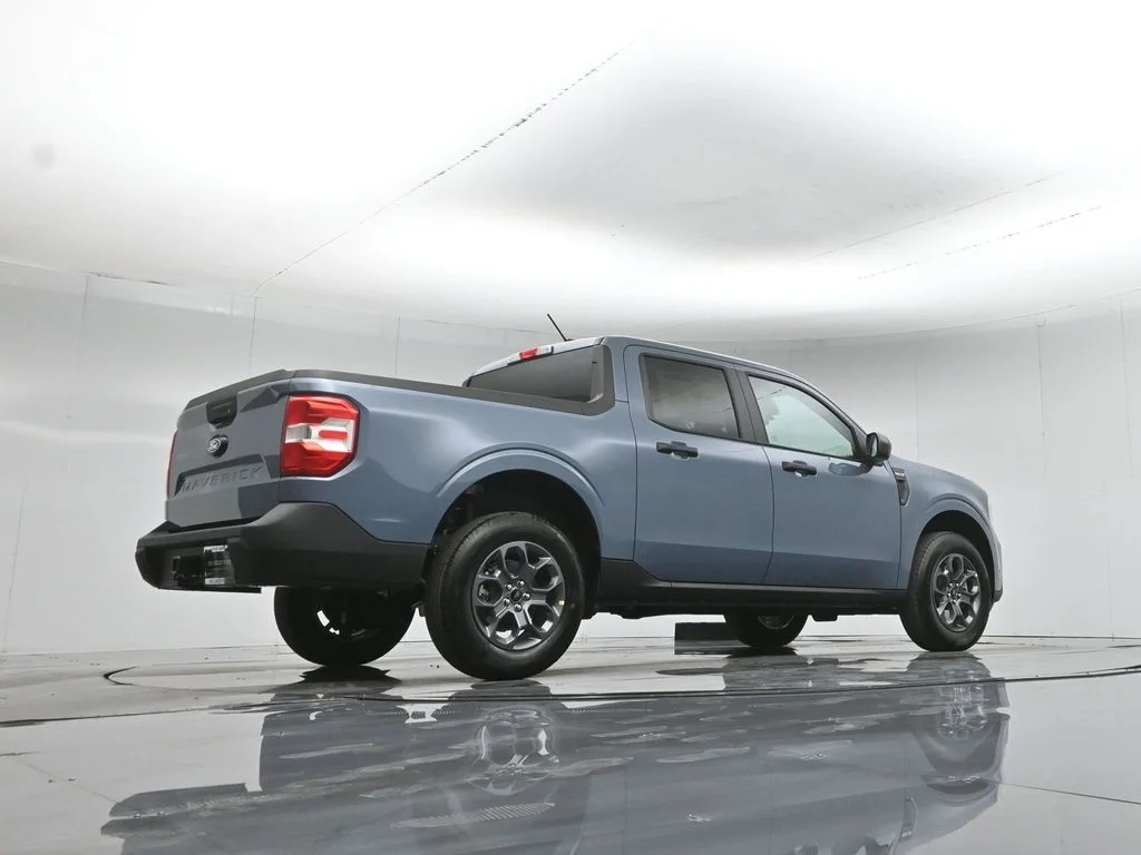New 2026 Gray Ford XLT image 46