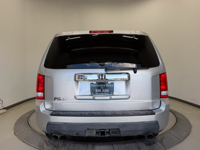 Used 2010 Alabaster Silver Metallic Honda EX image 10