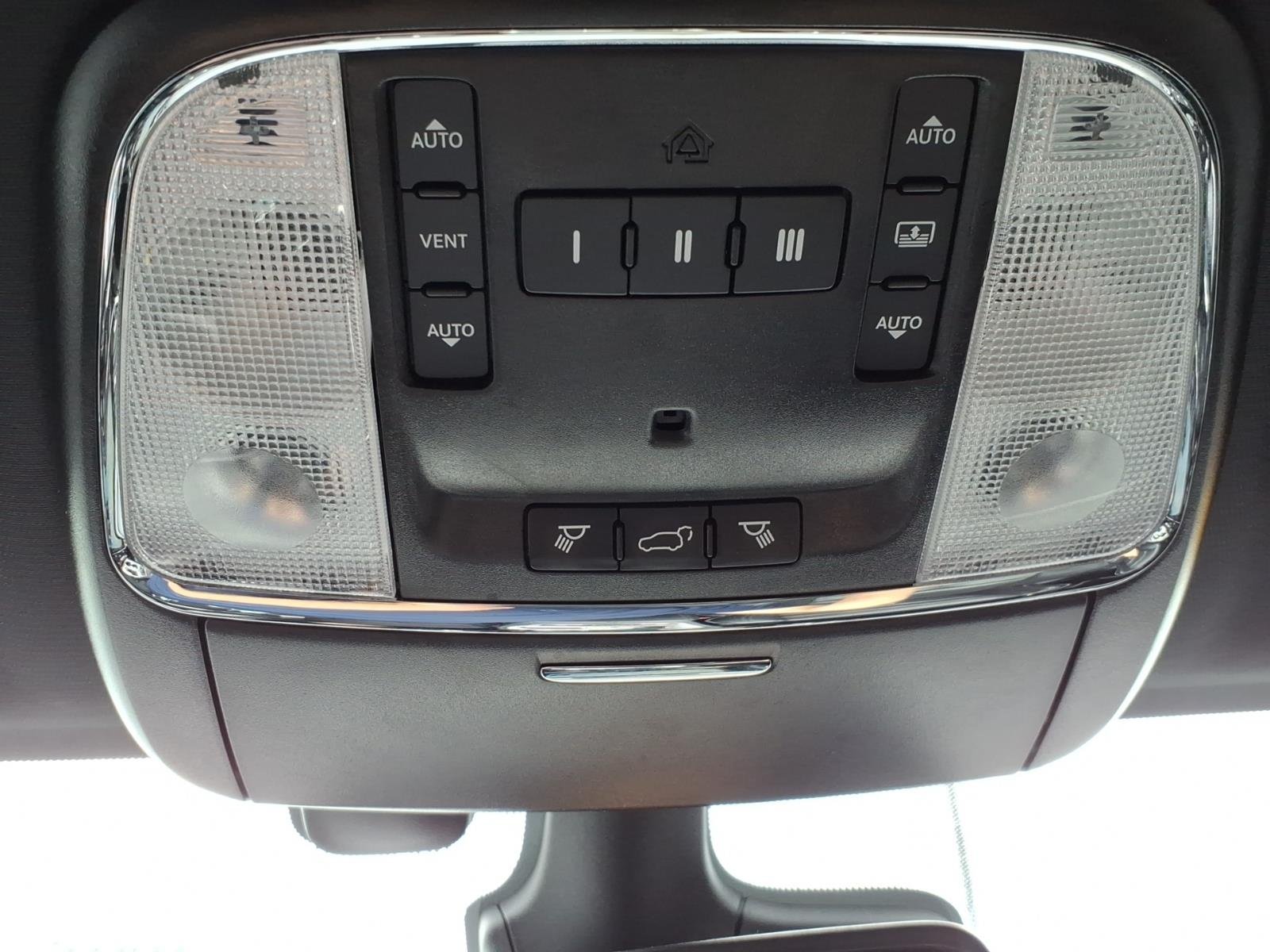 Certified Used 2021 Granite Crystal Metallic Clear Coat Jeep Overland image 19