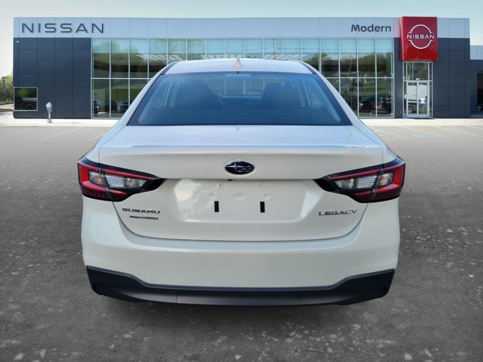 Used 2025 Crystal White Pearl Subaru Premium image 6