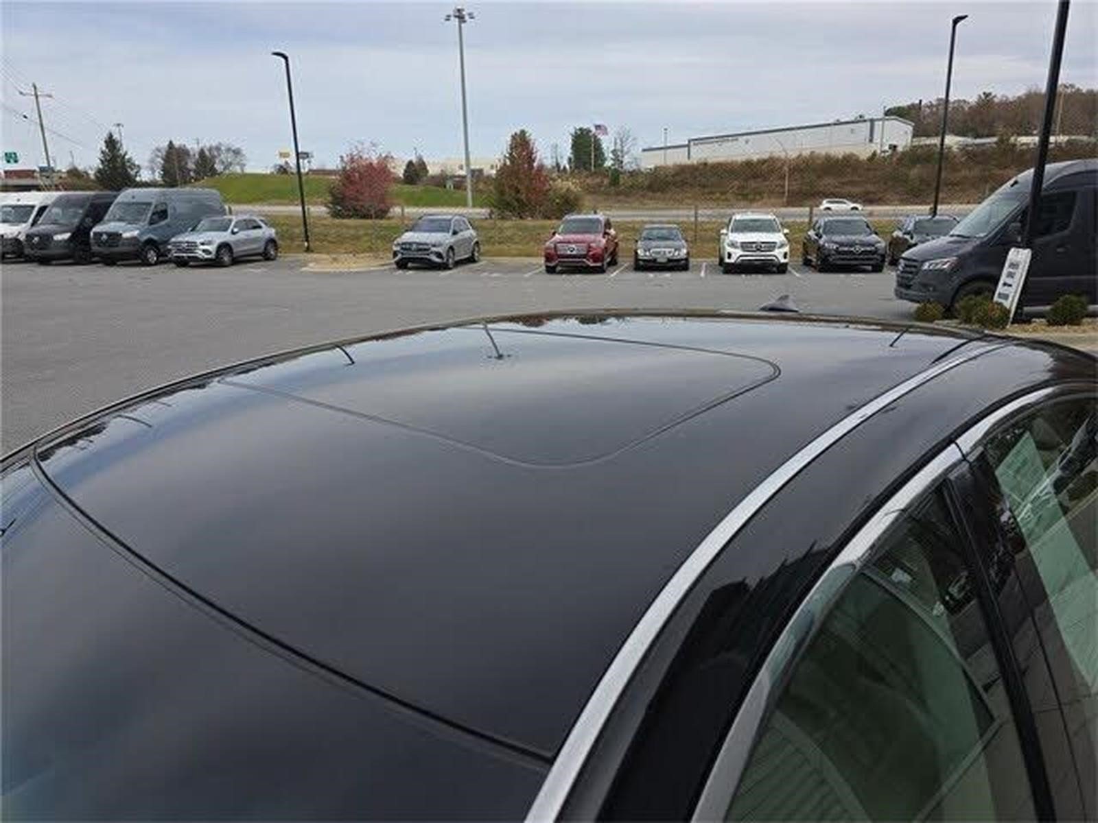 Used 2011 Malbec Black INFINITI Base image 11