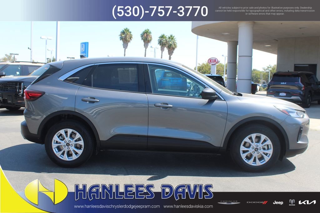 Used 2024 Gray Ford Active image 6