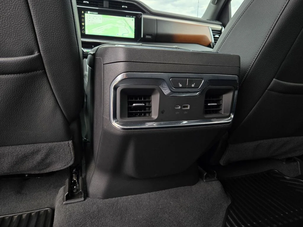 Used 2025 Black GMC Denali image 32