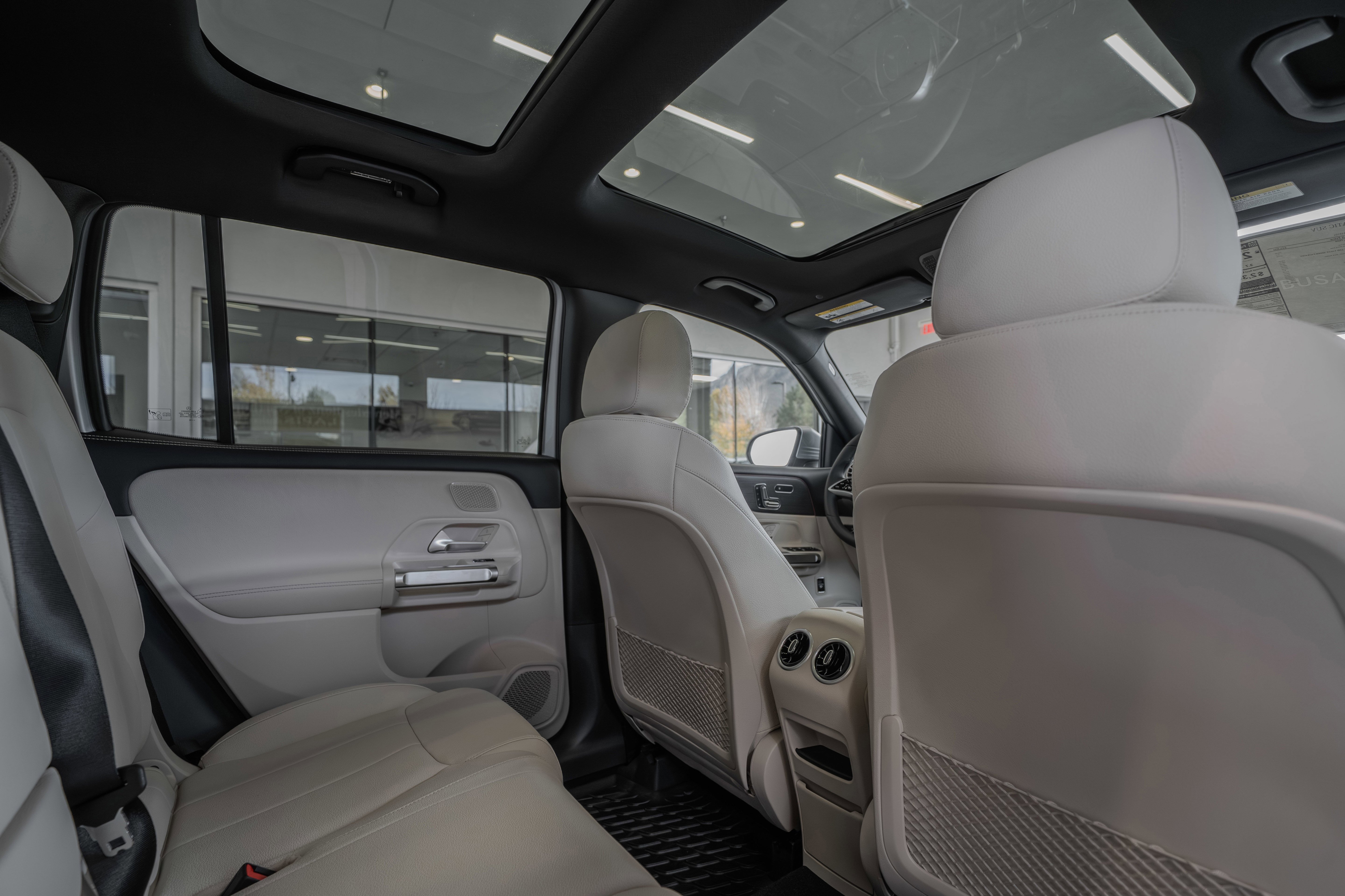 New 2026 Cirrus Silver Metallic Mercedes-Benz GLB 250 image 64