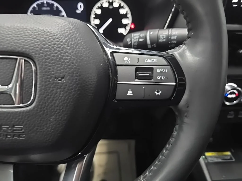 Used 2024 Gray Honda EX-L image 21