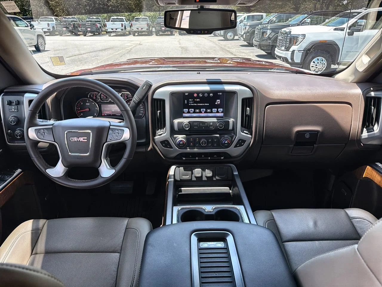 Used 2016 CRIMSON RED TINTCOAT GMC SLT image 17