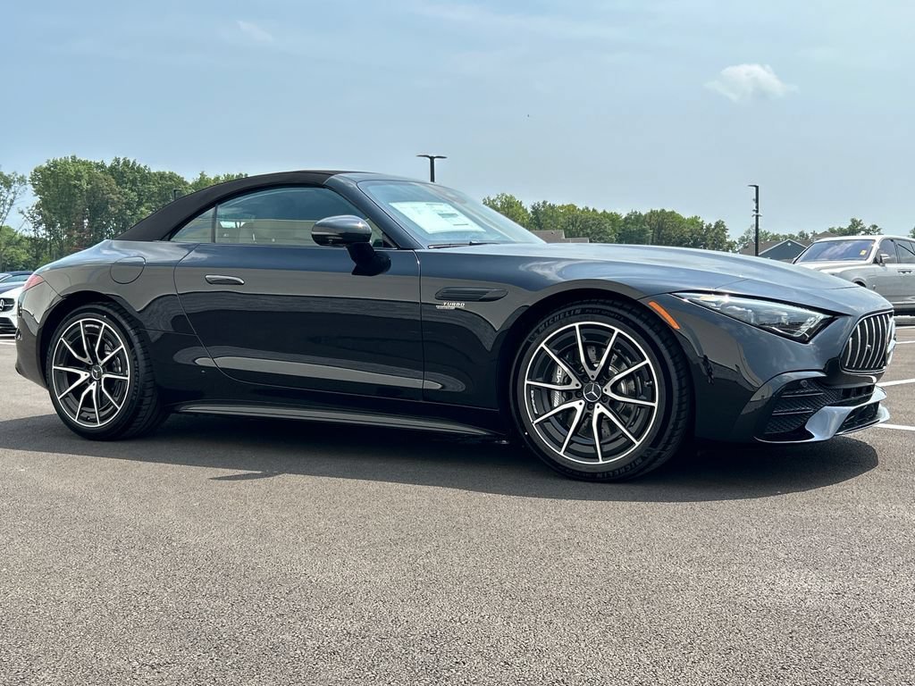 New 2027 Obsidian Black Metallic Mercedes-Benz AMG® SL 43 Roadster image 37
