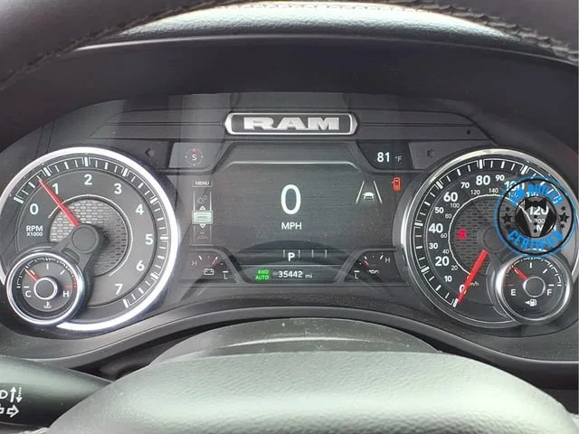 Used 2025  Ram Laramie image 11