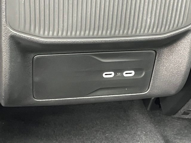 Used 2025 White Jeep Limited image 23