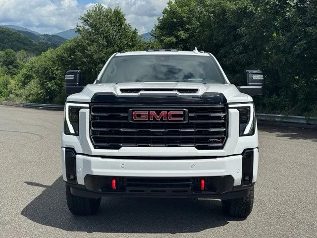 New 2026 White GMC AT4 image 2