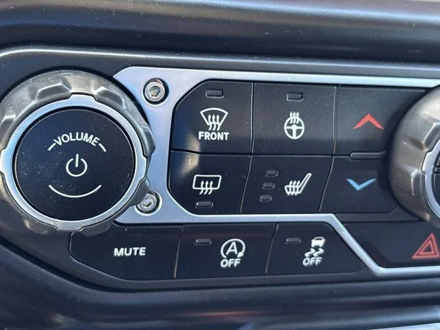 Used 2021 Gray Jeep Rubicon image 36