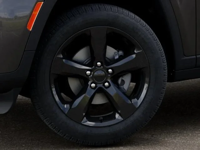 New 2026 Baltic Gray Metallic Clear-Coat Exterior Paint Jeep Limited image 63