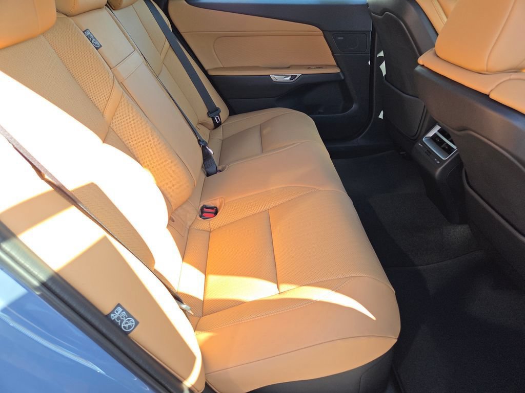 New 2026 Wavelength Lexus PREMIUM PLUS image 5