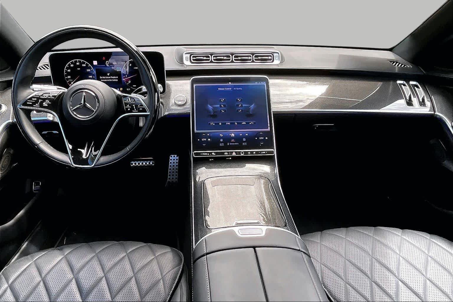 Used 2025 Obsidian Black Metallic Mercedes-Benz S 500 image 16