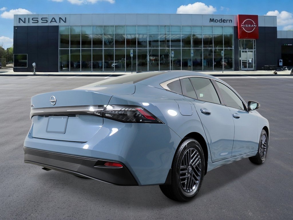 New 2027 Atlantic Gray Metallic Nissan SV image 5