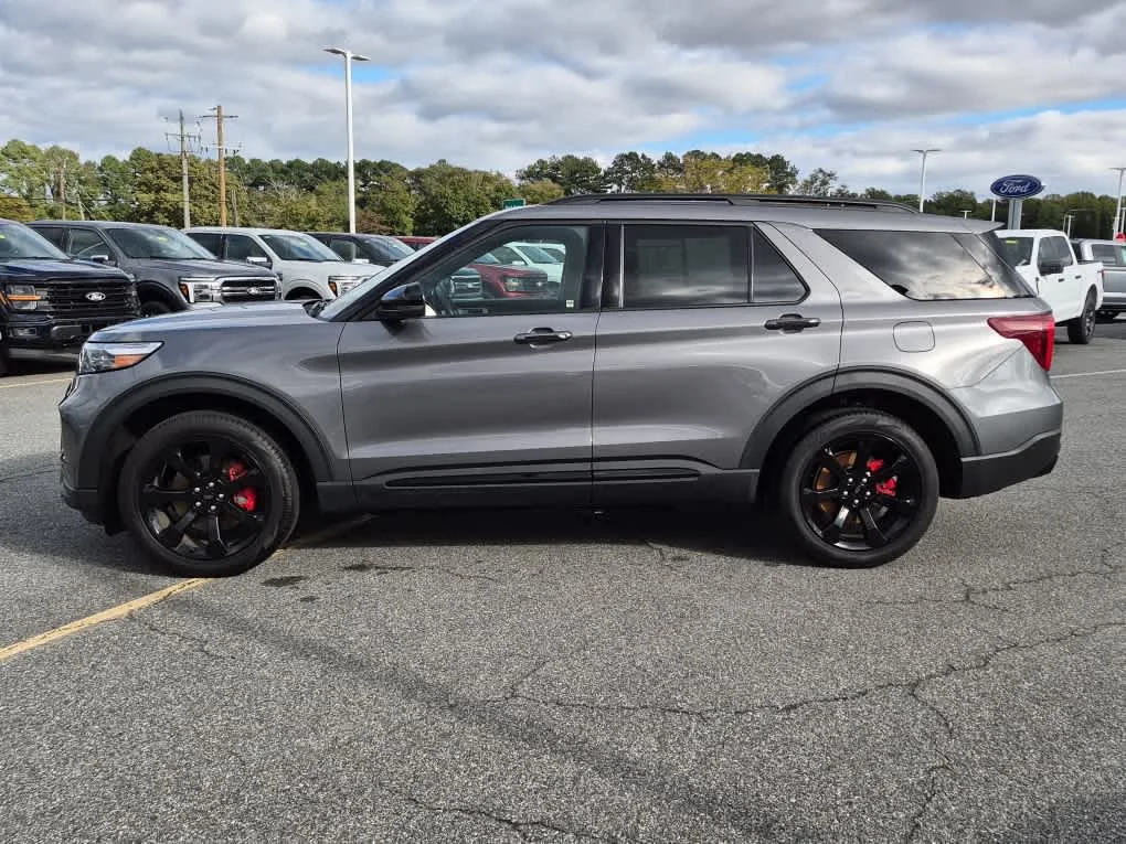 Certified Used 2023 Carbonized Gray Ford ST image 5