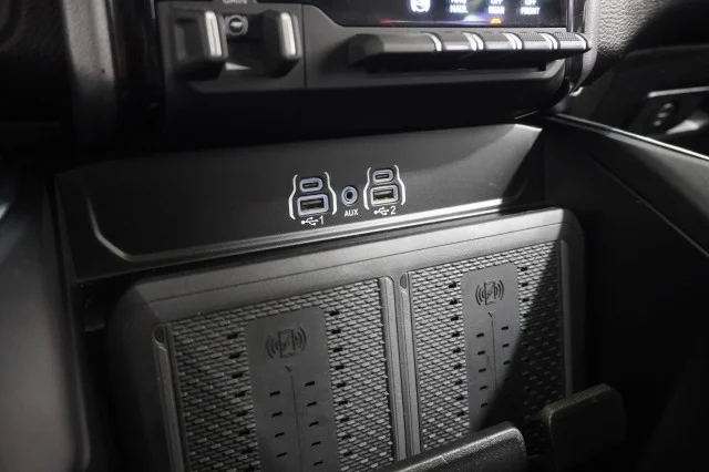 Used 2025 BLACK Ram Laramie image 31
