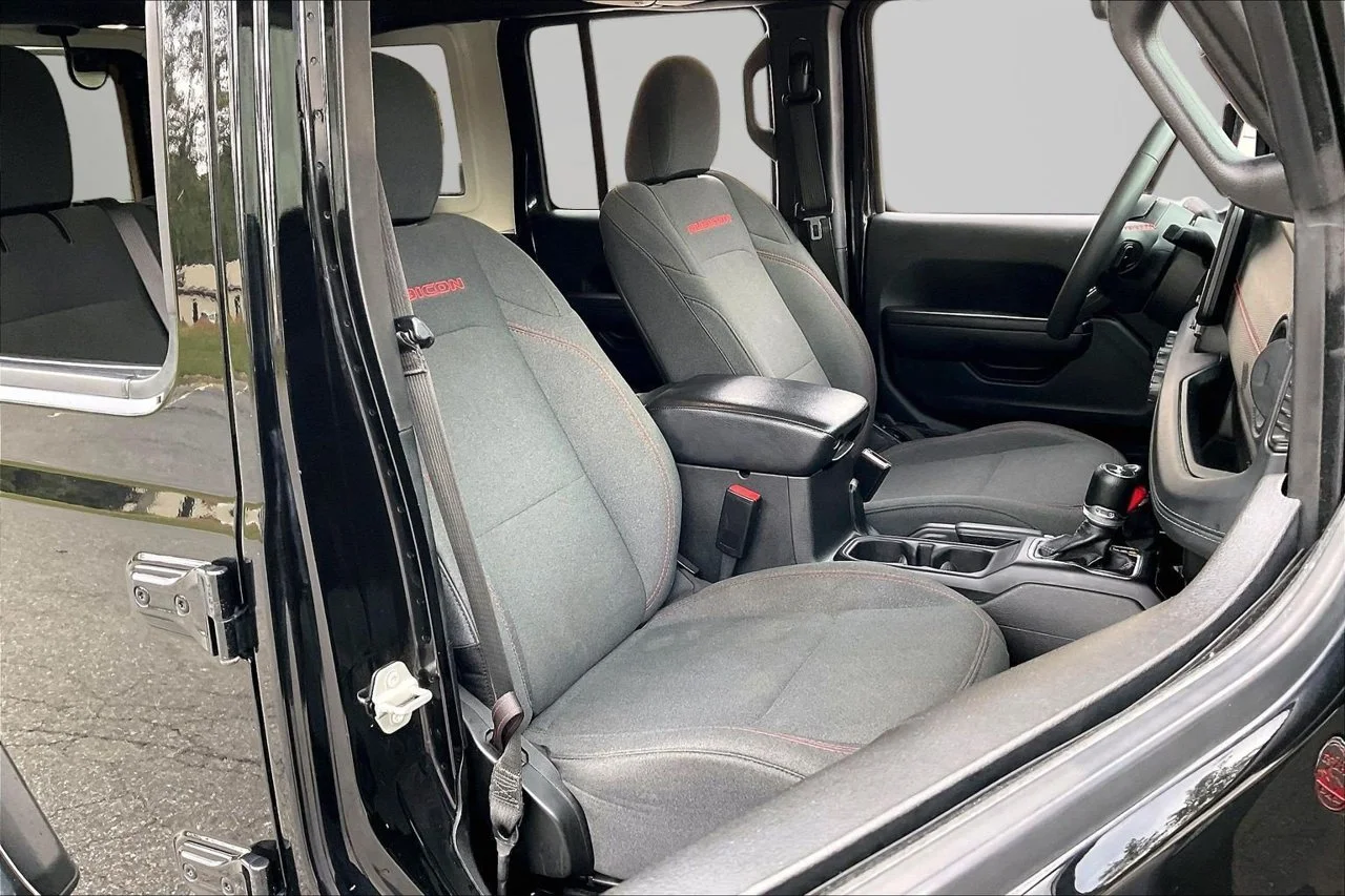 Certified Used 2024 Black Jeep Rubicon image 22