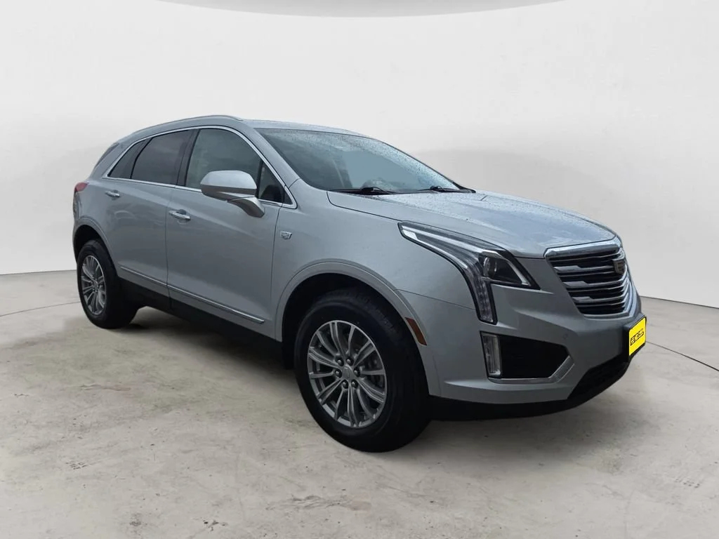 Used 2019 RADIANT SILVER METALLIC Cadillac Luxury AWD image 5