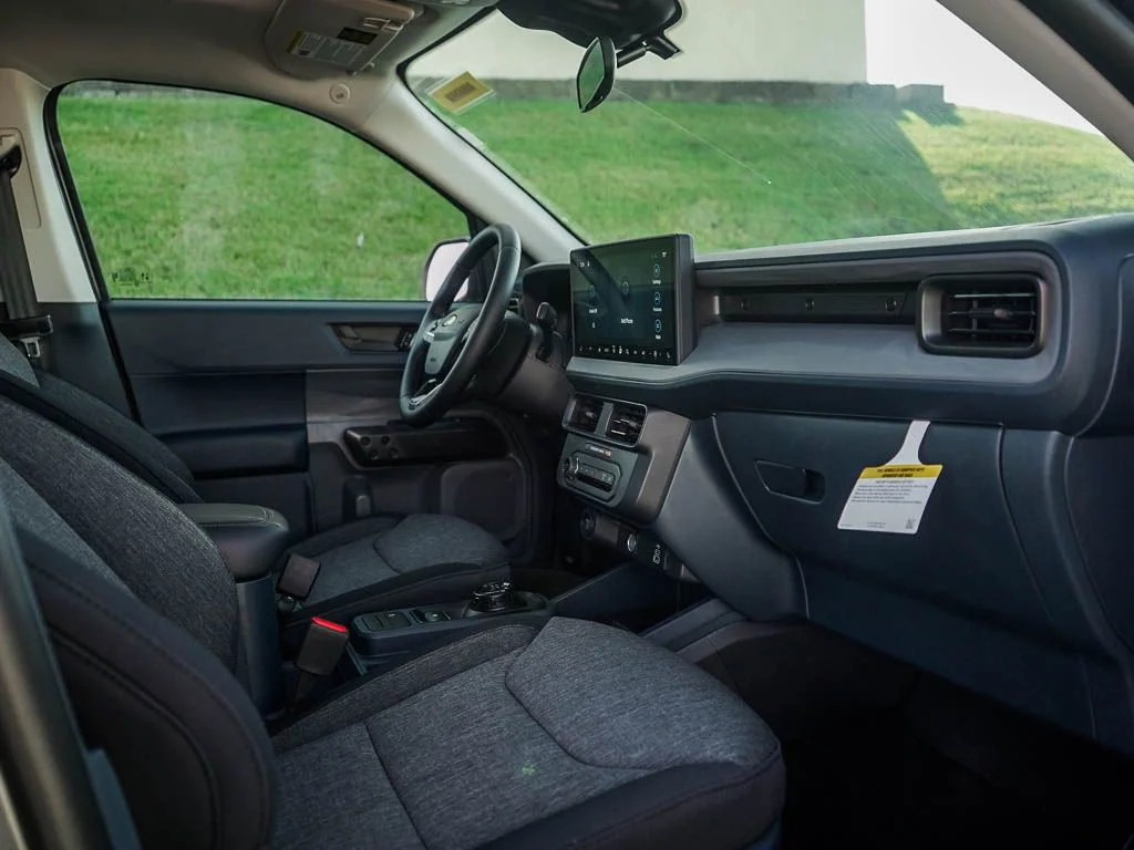 New 2026 Carbonized Gray Metallic Ford XLT image 8