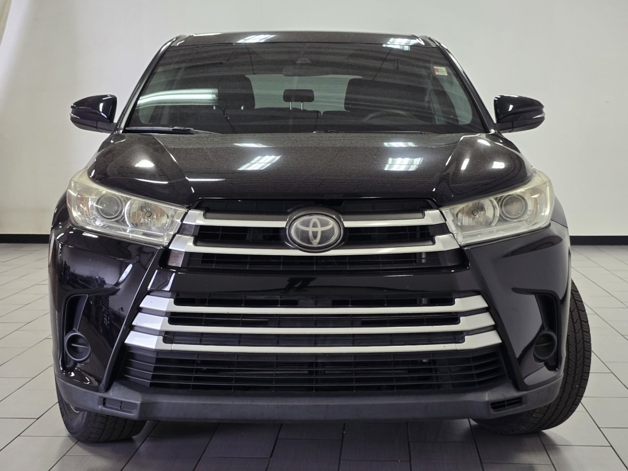 2019 Toyota Highlander LE - Photo 8