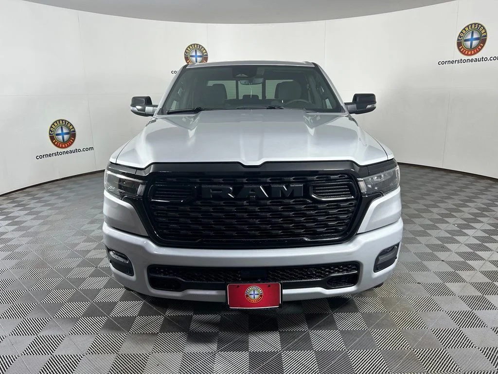 New 2026 Silver Zynith Exterior Paint RAM Big Horn/Lone Star image 13