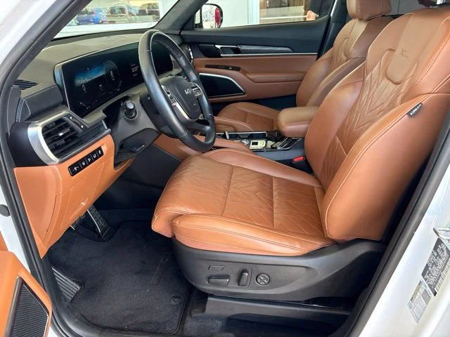 Used 2024 White Kia SX-Prestige X-Line image 11
