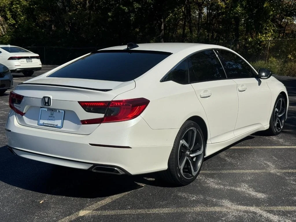 Used 2022 White Honda Sport image 4