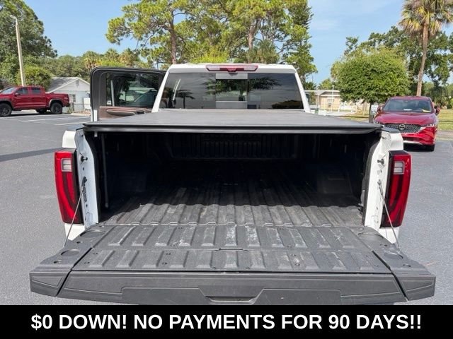 Used 2024 White GMC Denali image 10