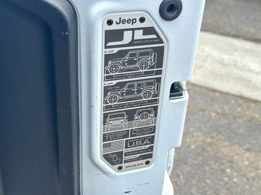 Used 2022 White Jeep Unlimited Willys image 13