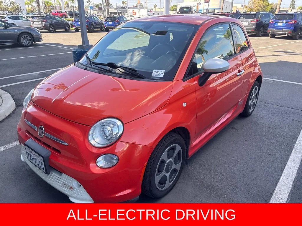 Used 2017 Orange FIAT Battery Electric image 1