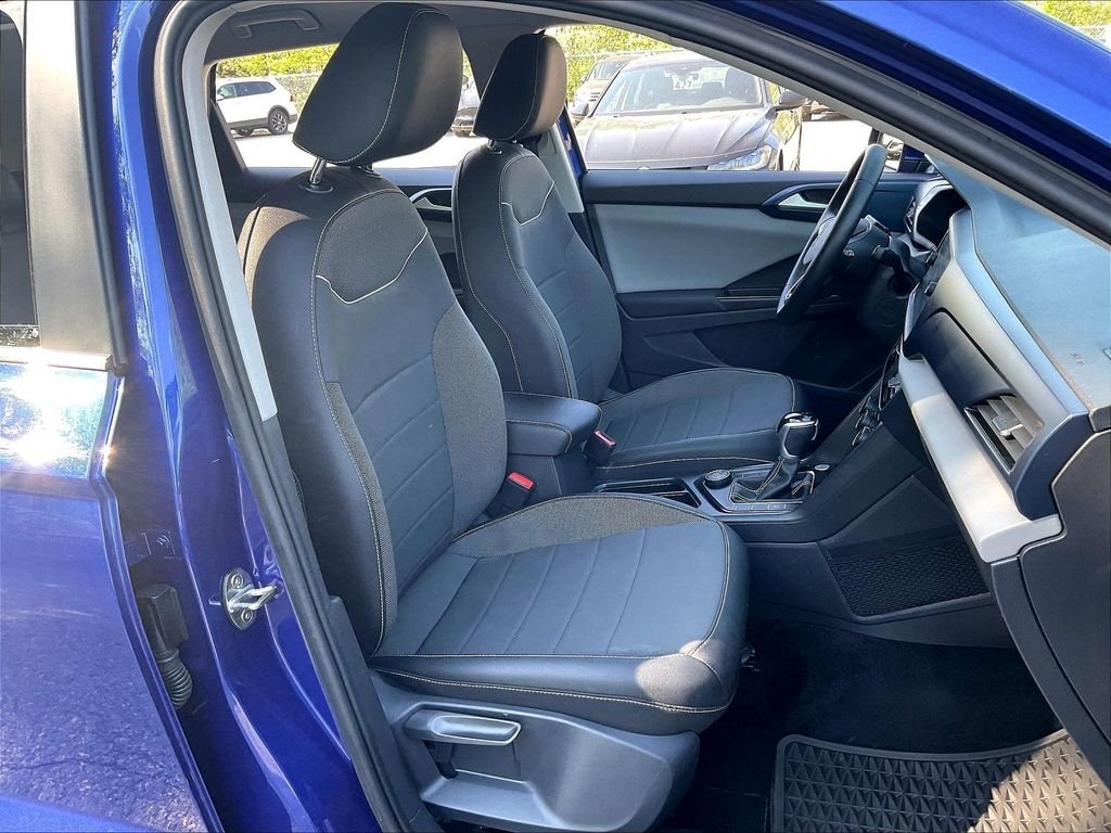 Used 2023 Blue Volkswagen 1.5T SE image 11