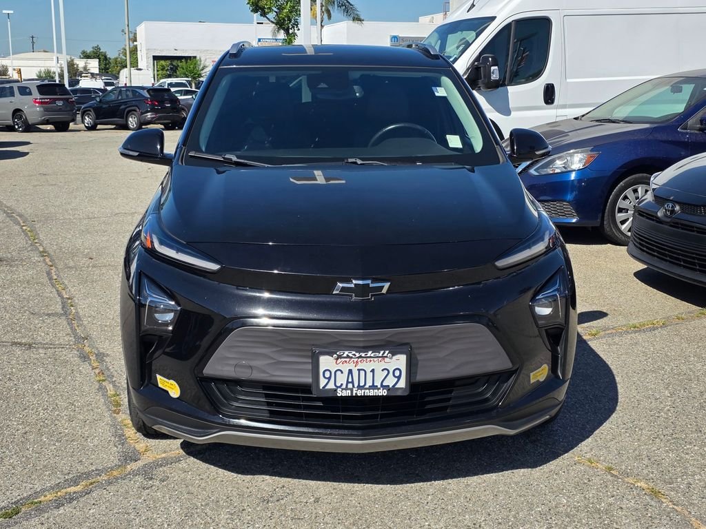 Used 2022 Chevrolet Bolt EUV LT with VIN 1G1FY6S08N4105297 for sale in San Fernando, CA