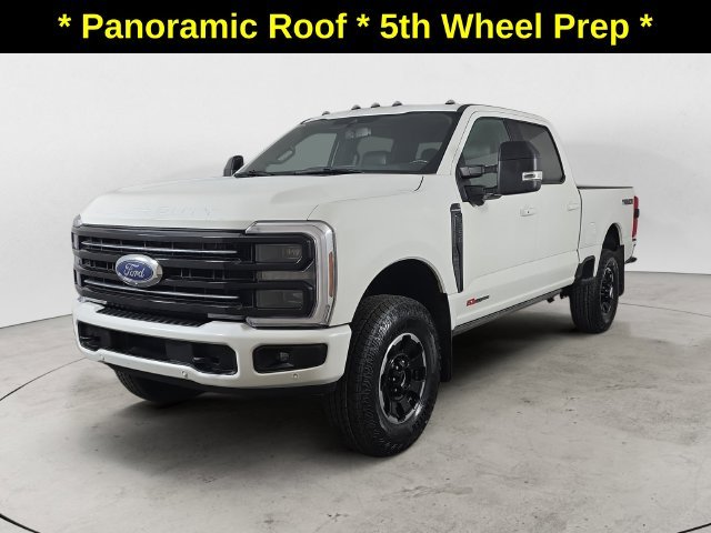 Used 2025 White Ford Platinum image 1