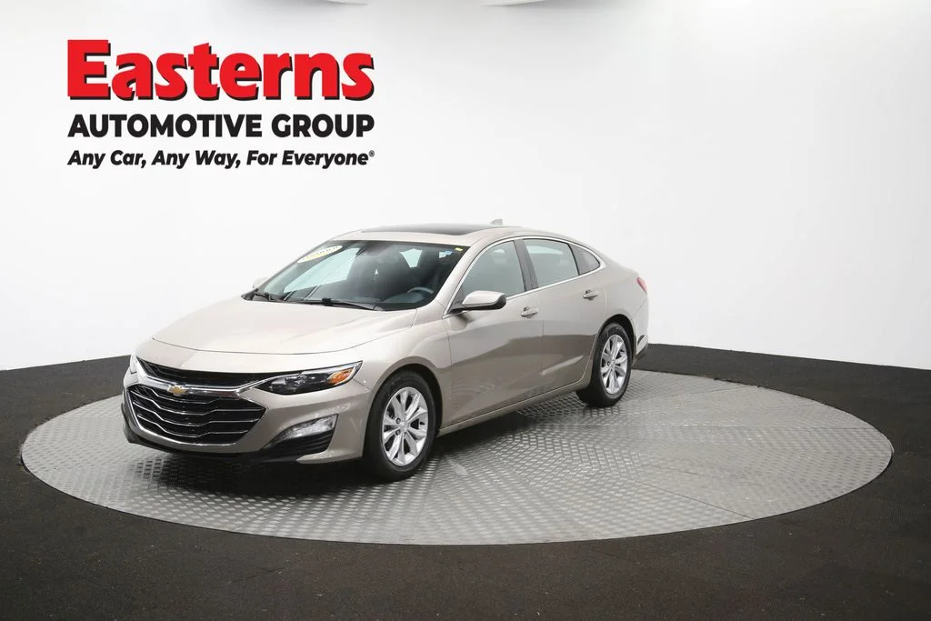 Used 2023 Gray Chevrolet LT image 57