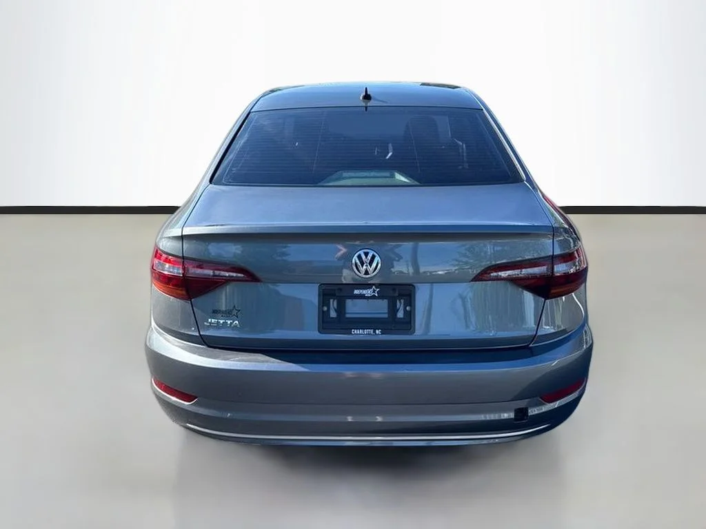 Used 2019 Platinum Gray Metallic Volkswagen 1.4T S image 4