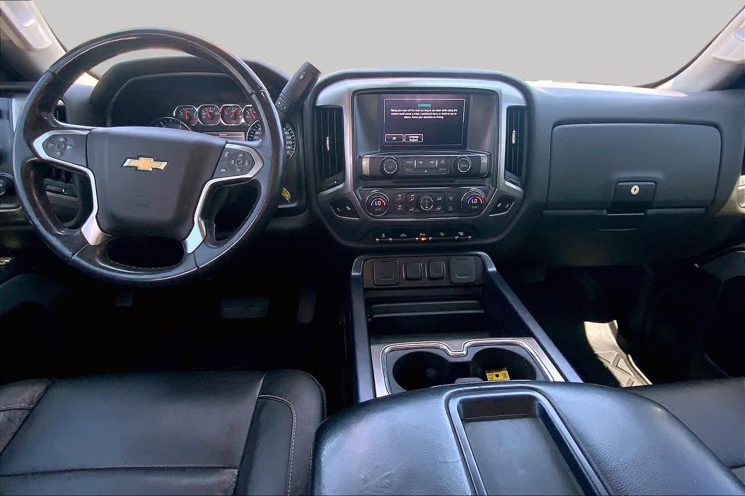 Used 2018 Summit White Chevrolet LT image 14