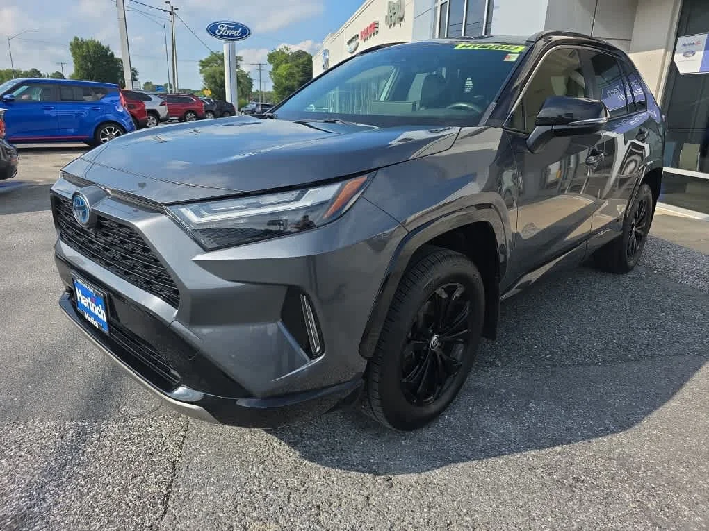 Used 2023 Magnetic Gray Metallic/Midnight Black Metallic Toyota Hybrid XSE image 18