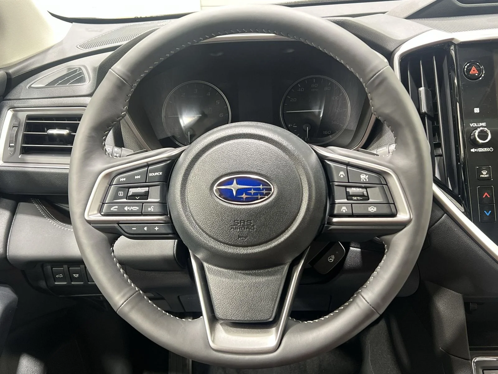 New 2026 CRYSTAL BLACK SILICA Subaru Touring image 14