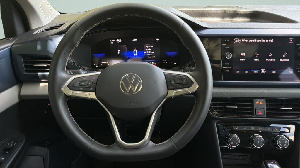 Used 2023 Red Volkswagen 1.5T SE image 14
