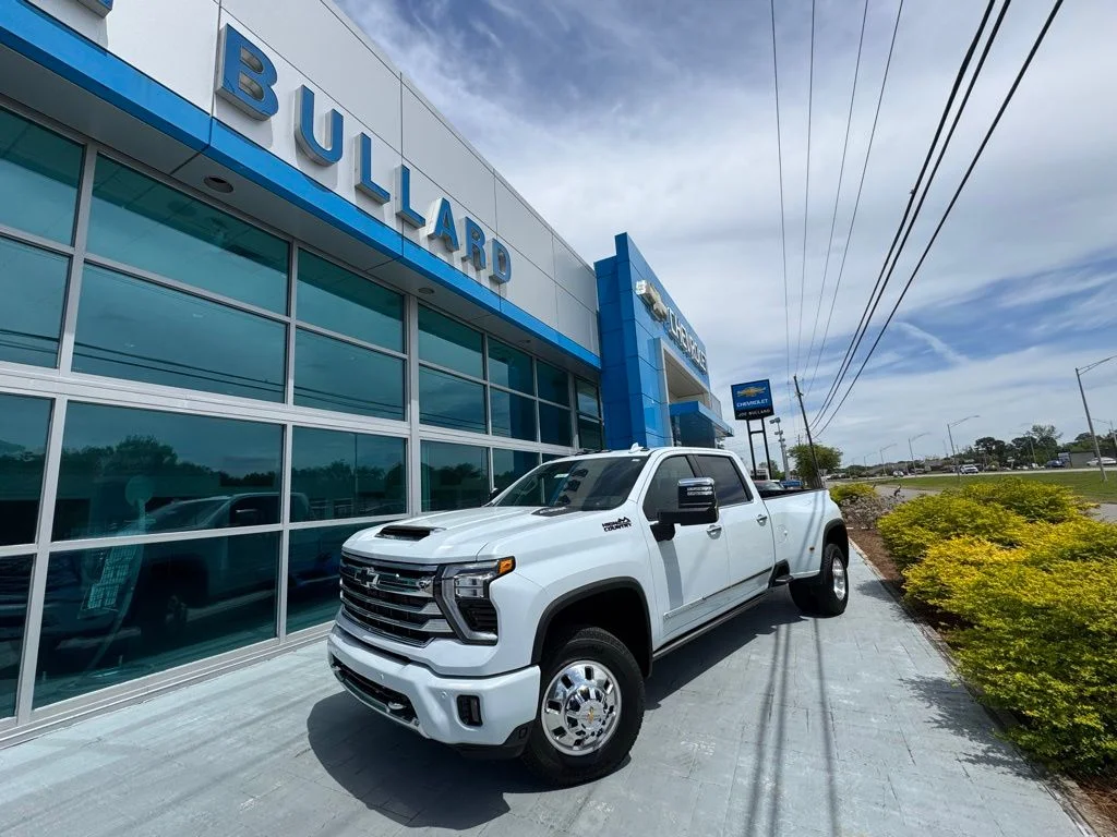 New 2026 White Chevrolet High Country image 1