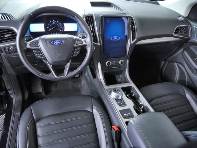 Certified Used 2024 Black Ford SEL image 4