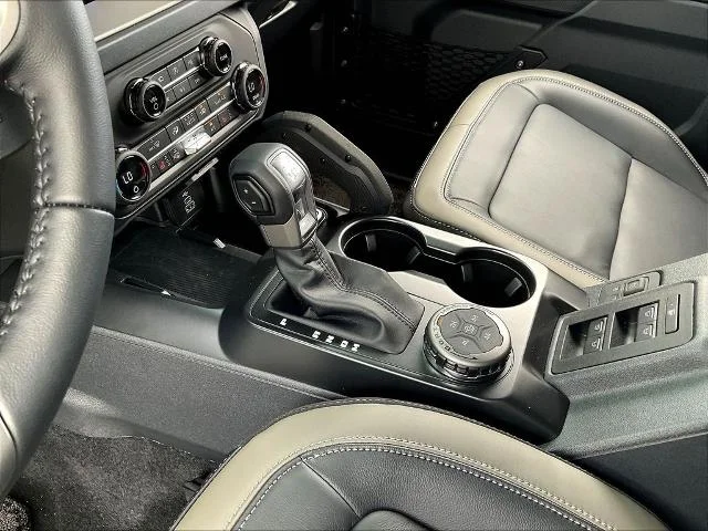 New 2026 Desert Sand Ford Outer Banks® image 58