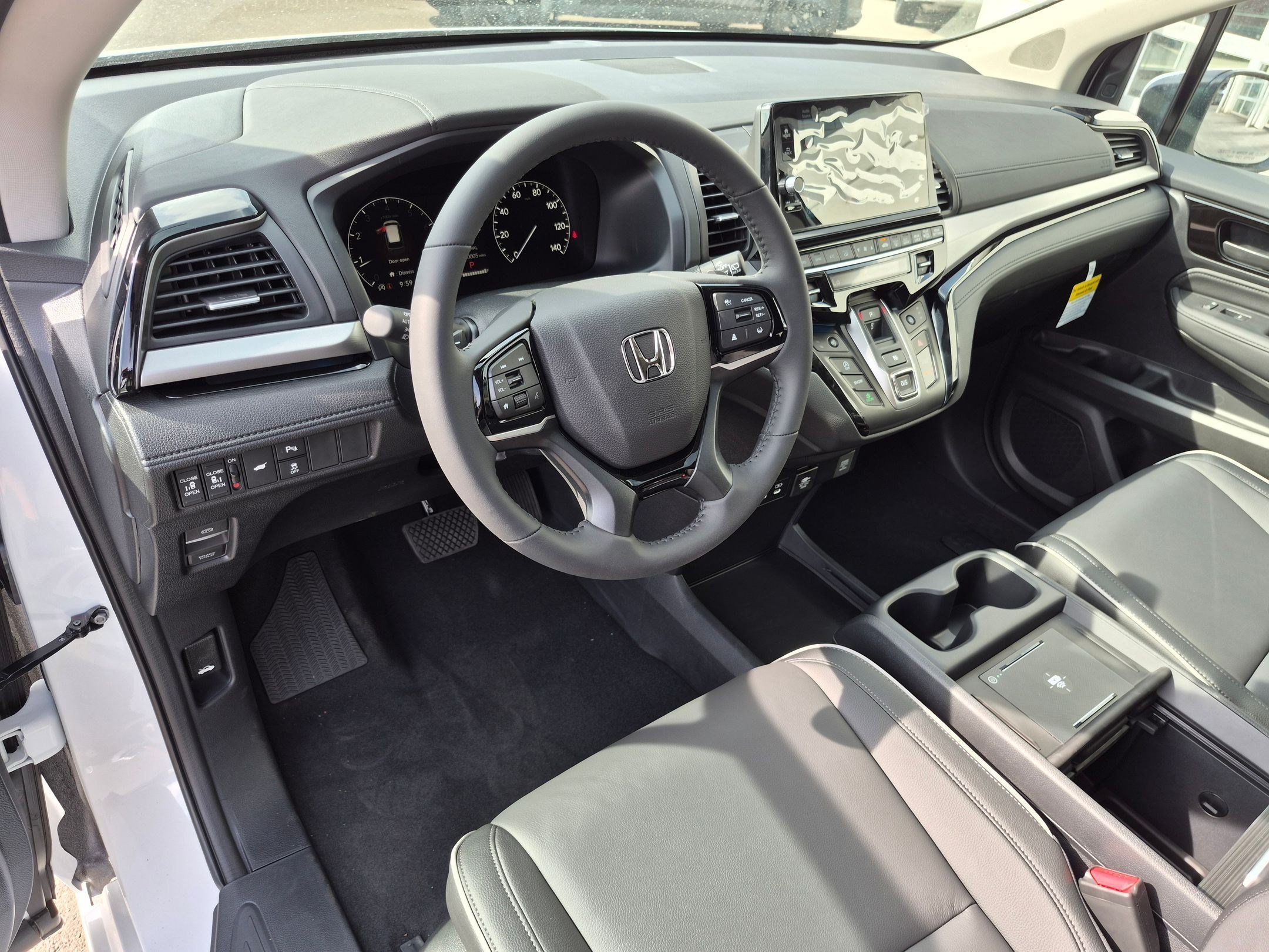 New 2026 Platinum White Pearl Honda Touring image 10